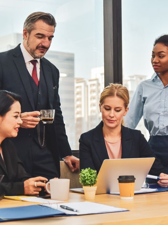 Read more about the article How AI Is Revolutionizing Leadership in Europe’s Top Companies
